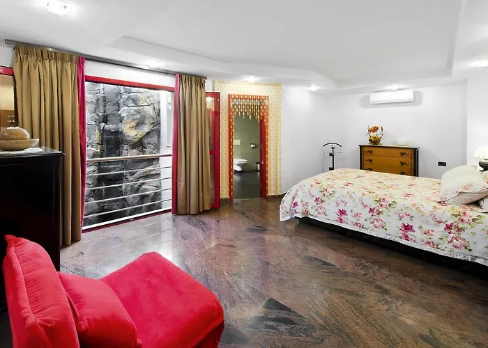 Hébergement de vacances Casa Emblematica Topacio *