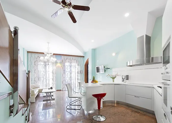 Vakantiehuis Casa Emblematica Topacio *